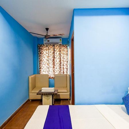 Hotel Blue Abedin Καλκούτα Εξωτερικό φωτογραφία