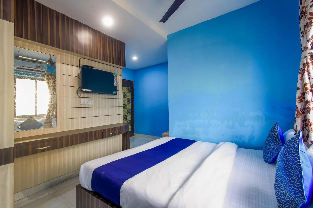 Hotel Blue Abedin Καλκούτα Εξωτερικό φωτογραφία