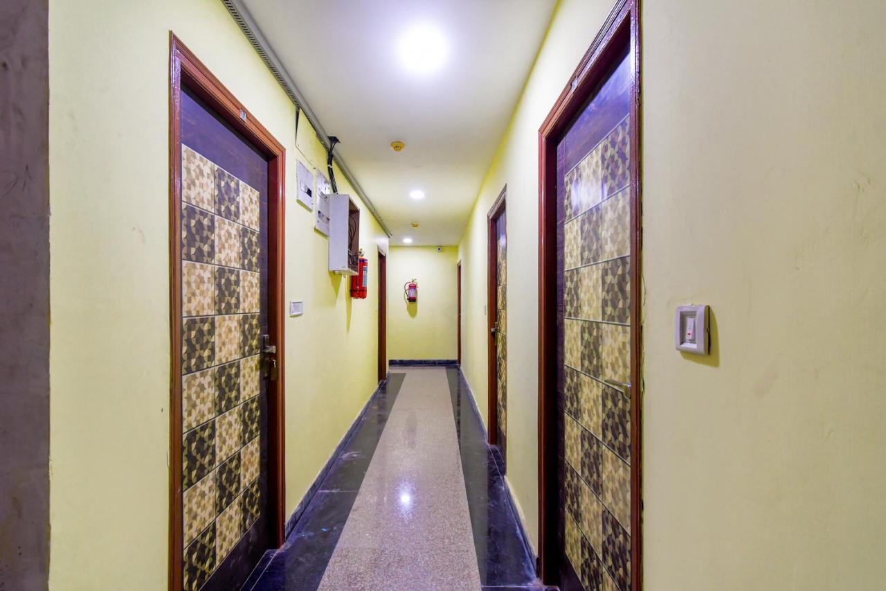 Hotel Blue Abedin Καλκούτα Εξωτερικό φωτογραφία