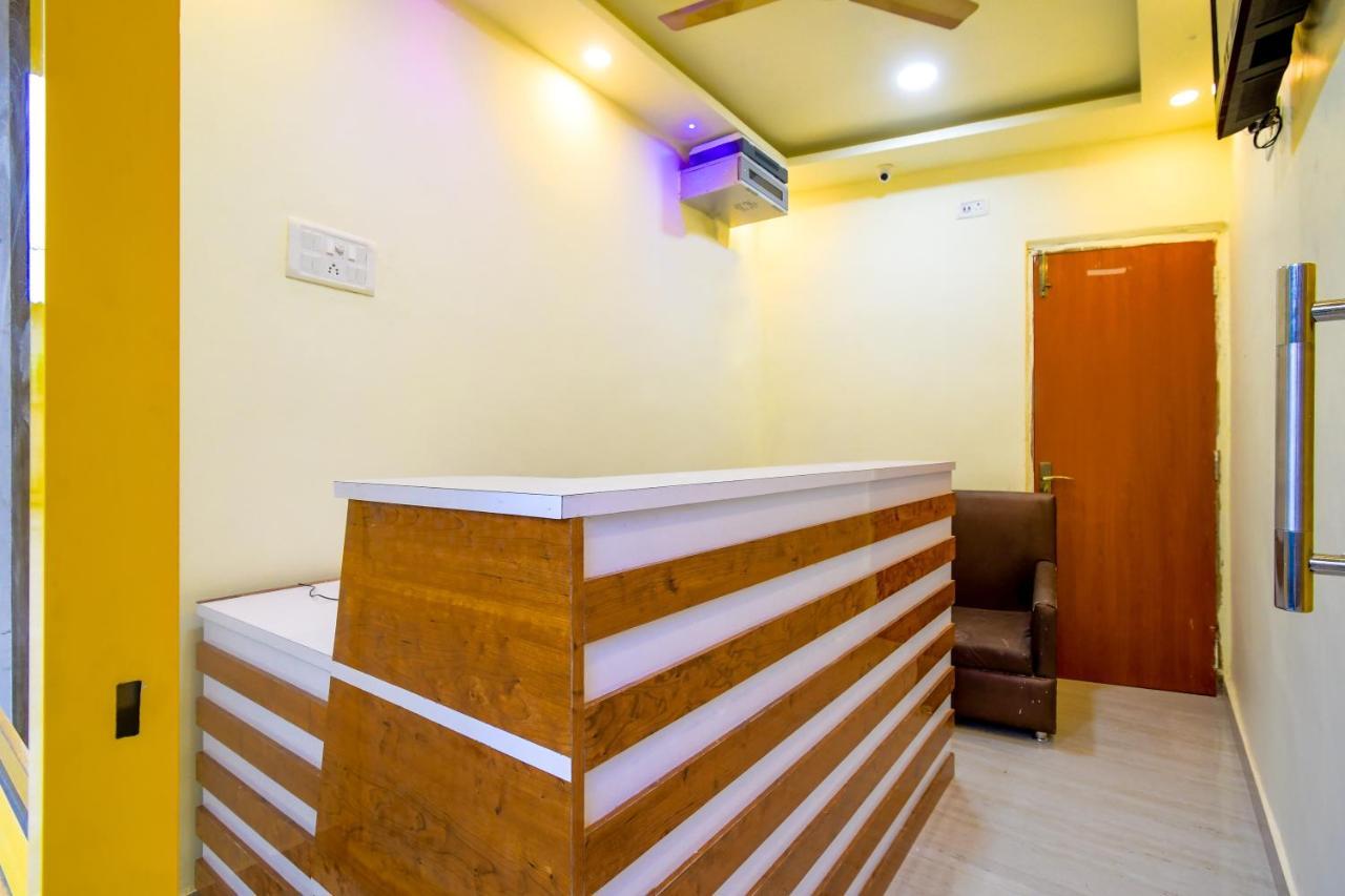 Hotel Blue Abedin Καλκούτα Εξωτερικό φωτογραφία
