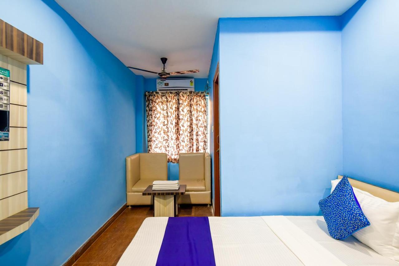 Hotel Blue Abedin Καλκούτα Εξωτερικό φωτογραφία