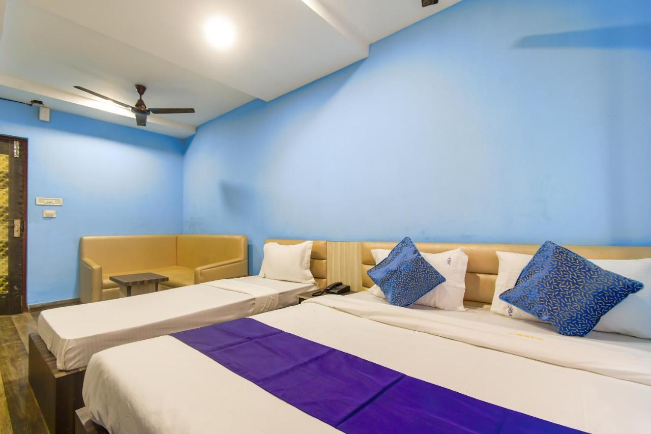 Hotel Blue Abedin Καλκούτα Εξωτερικό φωτογραφία